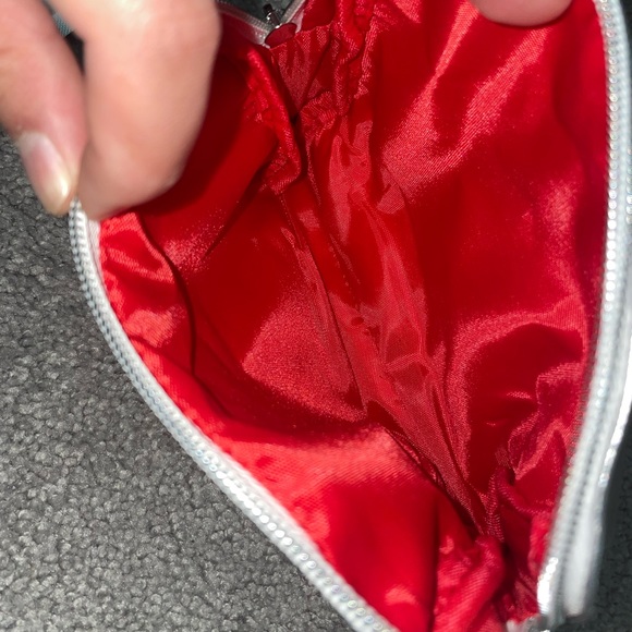 NWT first aid beauty 3 piece skin care including cosmetic makeup bag - Picture 4 of 6